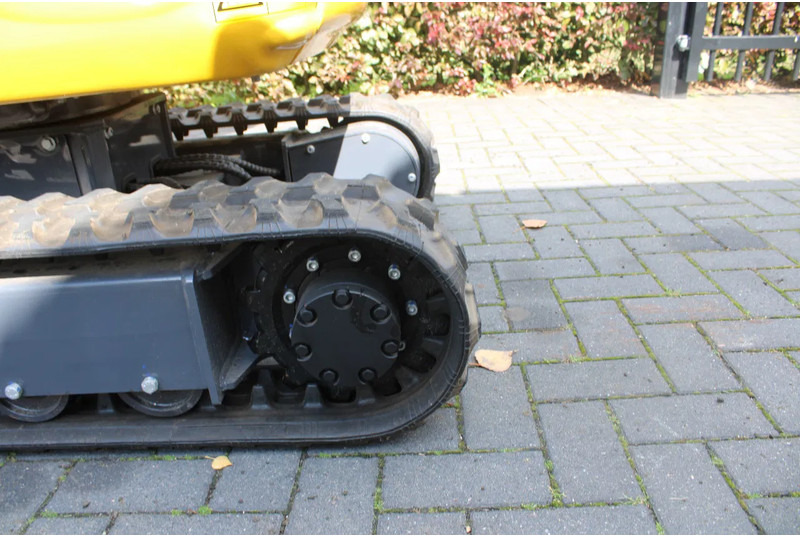 Máy xúc mini Eurotrac HE 12 servo: hình 8