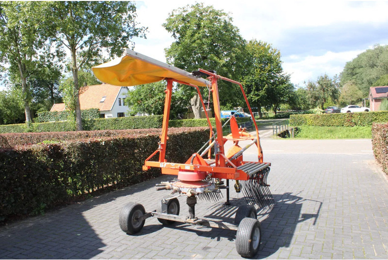 Fella TS 350 - Dàn trải/ Cào: hình 4 Fella TS 350 - Dàn trải/ Cào: hình 4