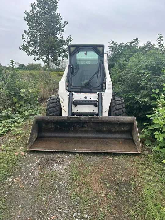 BOBCAT Brand Skid Loader S300 Used Machine Hot Sale - Máy xúc lật bánh lốp: hình 3 BOBCAT Brand Skid Loader S300 Used Machine Hot Sale - Máy xúc lật bánh lốp: hình 3