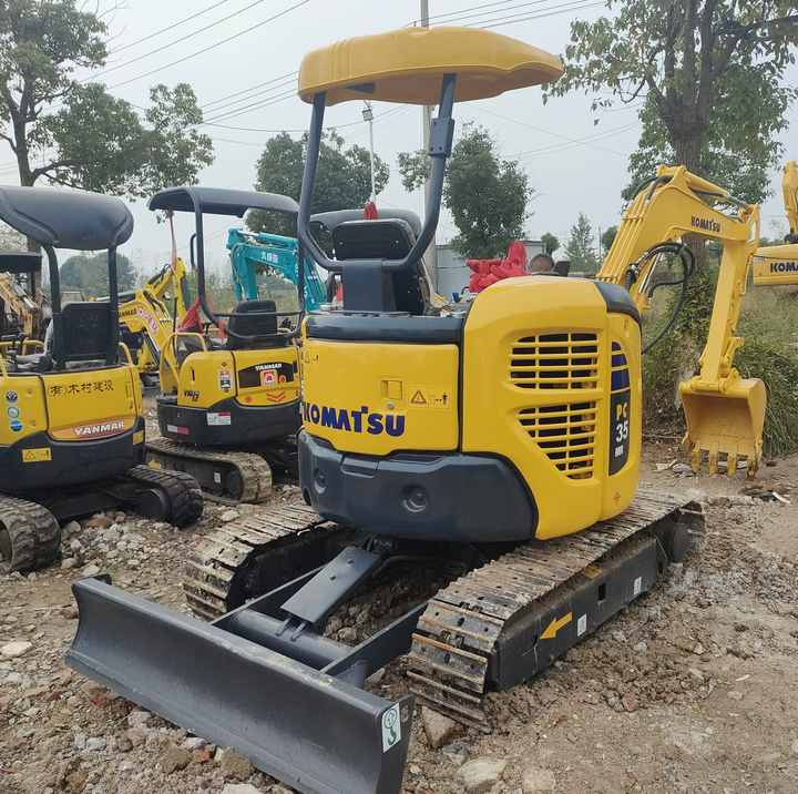 Best Quality Komatsu PC35-2 Used Mini Excavator Earth-moving Machinery in Good Condition - Máy xúc bánh xích: hình 1 Best Quality Komatsu PC35-2 Used Mini Excavator Earth-moving Machinery in Good Condition - Máy xúc bánh xích: hình 1