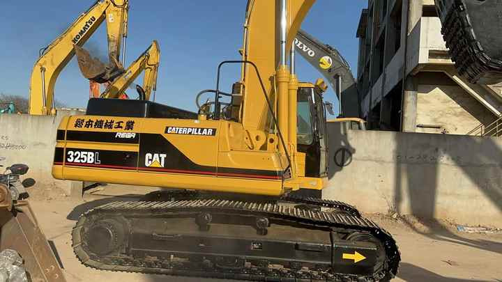 Budget-Friendly Cat 325BL Excavator| Original Parts, No Major Repairs, Global Shipping Available! - Máy xúc bánh xích: hình 5 Budget-Friendly Cat 325BL Excavator| Original Parts, No Major Repairs, Global Shipping Available! - Máy xúc bánh xích: hình 5