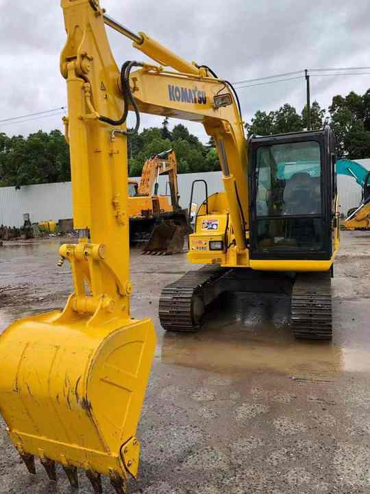 Cheap Used Komatsu PC70-8 Crawler Excavator with High Efficiency Used Heavy Machinery Komatsu PC70-8 Digger Cheap for Sale - Máy xúc bánh xích: hình 3 Cheap Used Komatsu PC70-8 Crawler Excavator with High Efficiency Used Heavy Machinery Komatsu PC70-8 Digger Cheap for Sale - Máy xúc bánh xích: hình 3