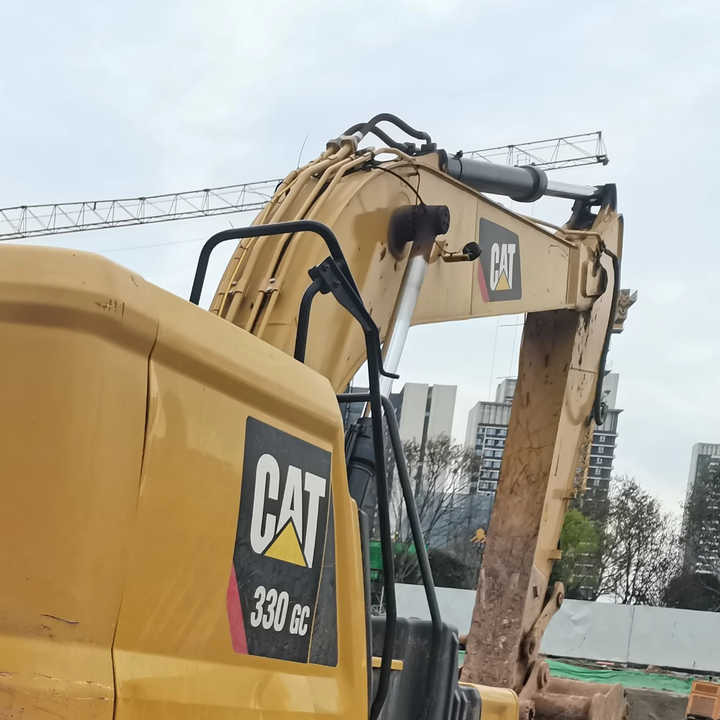 Good Condition Used CAT Excavator Japan 330GC Original Used Excavator Cat 330GC in Stock - Máy xúc bánh xích: hình 1 Good Condition Used CAT Excavator Japan 330GC Original Used Excavator Cat 330GC in Stock - Máy xúc bánh xích: hình 1