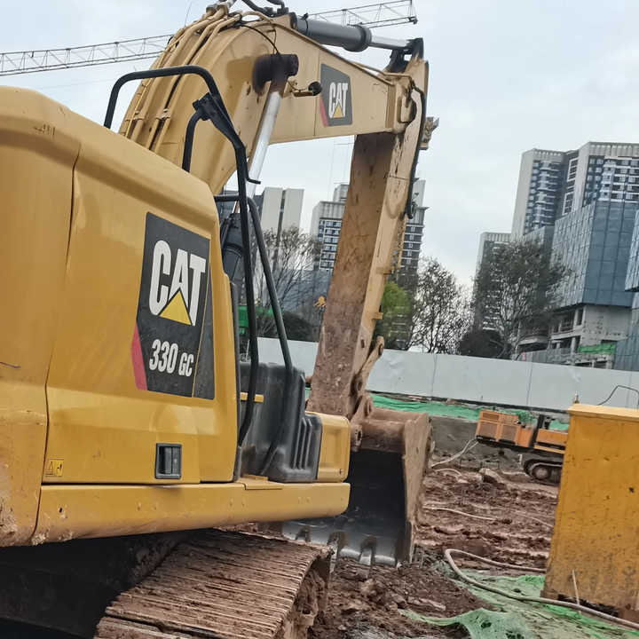 Good Condition Used CAT Excavator Japan 330GC Original Used Excavator Cat 330GC in Stock - Máy xúc bánh xích: hình 2 Good Condition Used CAT Excavator Japan 330GC Original Used Excavator Cat 330GC in Stock - Máy xúc bánh xích: hình 2