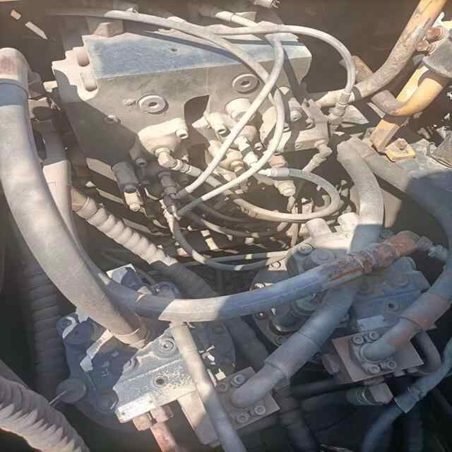 Good Quality Used hyundai R485-9t Excavator , hyundai R485-9t Excavator, hyundai R485LC-9t - Máy xúc: hình 4 Good Quality Used hyundai R485-9t Excavator , hyundai R485-9t Excavator, hyundai R485LC-9t - Máy xúc: hình 4