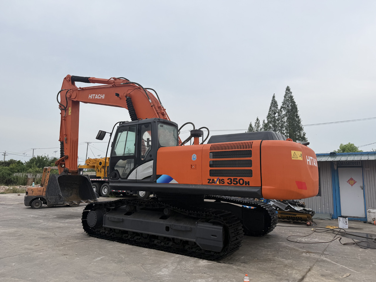 HITACHI 350-5g - Máy xúc bánh xích: hình 3 HITACHI 350-5g - Máy xúc bánh xích: hình 3