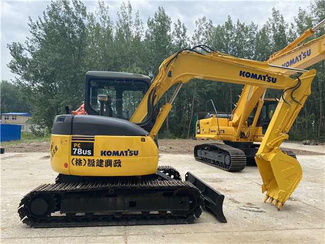 High Quality Used Crawler Excavator komatsu Pc78 Pc128 Pc138 Pc200-8 Pc220-8 Pc240-8 Excavator - Máy xúc: hình 3 High Quality Used Crawler Excavator komatsu Pc78 Pc128 Pc138 Pc200-8 Pc220-8 Pc240-8 Excavator - Máy xúc: hình 3