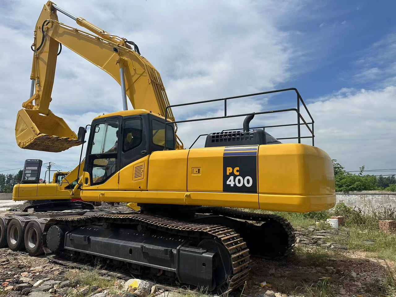 KOMATSU pc400 - Máy xúc bánh lốp: hình 4 KOMATSU pc400 - Máy xúc bánh lốp: hình 4