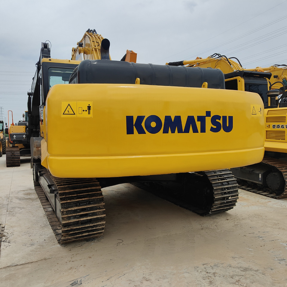 Komatsu pc360 - Máy xúc bánh xích: hình 3 Komatsu pc360 - Máy xúc bánh xích: hình 3