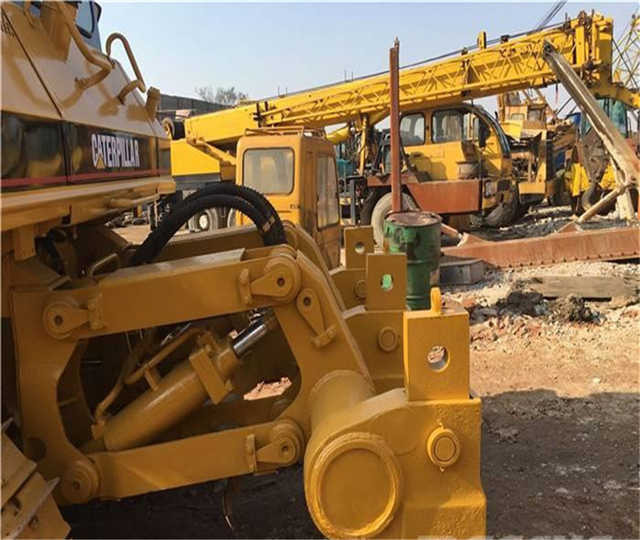 Low Price Cat D6m Original Made Dozer , Used Bulldozer Cat D6 D6m D6h D6g D6k , Original Bulldozer - Máy ủi: hình 4 Low Price Cat D6m Original Made Dozer , Used Bulldozer Cat D6 D6m D6h D6g D6k , Original Bulldozer - Máy ủi: hình 4