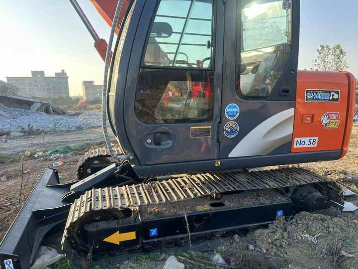 Original Japan Hitachi Used Zx55 Excavator for Sale Used Hitachi Zx60 Zx70 Hydraulic Excavator Hitachi Zaxis 55 Digger - Máy xúc: hình 2 Original Japan Hitachi Used Zx55 Excavator for Sale Used Hitachi Zx60 Zx70 Hydraulic Excavator Hitachi Zaxis 55 Digger - Máy xúc: hình 2