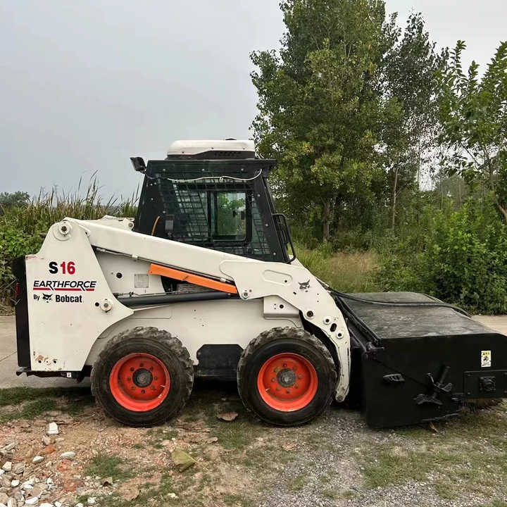 Used Bob Cat Bob Cat S16 Used Mini Skid Steer Wheel Loader Multifunctional Track Loaders Bobcat S16 2.7 Ton - Máy xúc lật đa năng: hình 1 Used Bob Cat Bob Cat S16 Used Mini Skid Steer Wheel Loader Multifunctional Track Loaders Bobcat S16 2.7 Ton - Máy xúc lật đa năng: hình 1