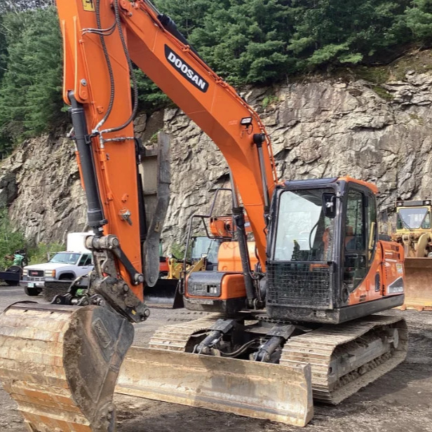 Used Excavator Doosan DX140 Excavators Mini Equipment Earth Moving Machinery Doosan Digger Excavator for Sale - Máy xúc bánh xích: hình 1 Used Excavator Doosan DX140 Excavators Mini Equipment Earth Moving Machinery Doosan Digger Excavator for Sale - Máy xúc bánh xích: hình 1