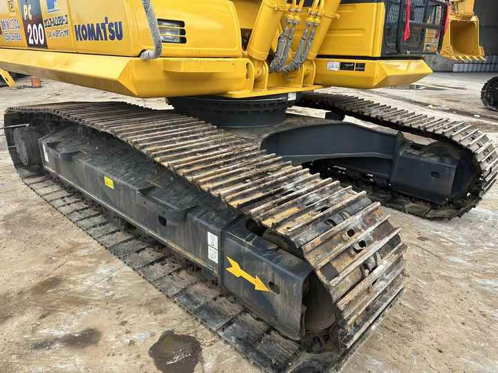 Used Good Quality Japan Original PC200-8 in Good Condition PC200-8 Komatsu - Máy xúc bánh xích: hình 5 Used Good Quality Japan Original PC200-8 in Good Condition PC200-8 Komatsu - Máy xúc bánh xích: hình 5