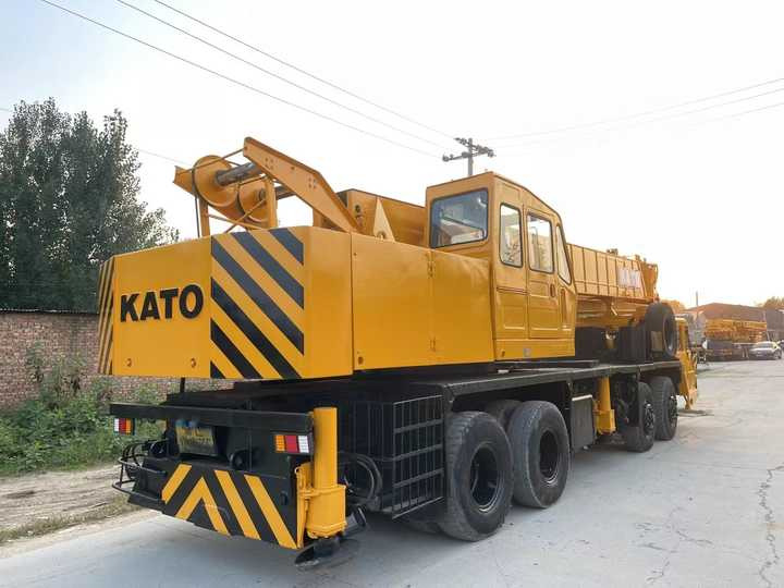 Used Heavy Construction Equipment kato 50 Tons Second Hand Mobile Crane Used Machine Hot Sale - Cẩu bánh lốp: hình 3 Used Heavy Construction Equipment kato 50 Tons Second Hand Mobile Crane Used Machine Hot Sale - Cẩu bánh lốp: hình 3