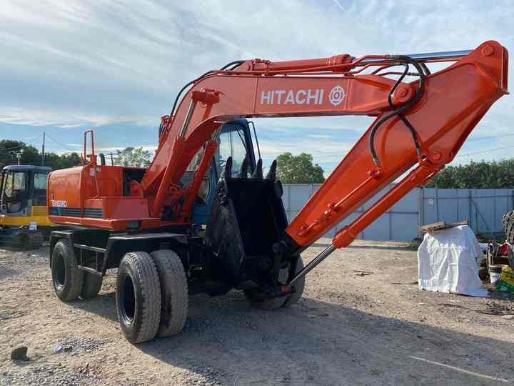Used Hitachi Ex100WD Wheel Excavator for Sale Japan Made Hitachi Ex100wd Wheeled Excavator for Sale - Máy xúc bánh lốp: hình 3 Used Hitachi Ex100WD Wheel Excavator for Sale Japan Made Hitachi Ex100wd Wheeled Excavator for Sale - Máy xúc bánh lốp: hình 3