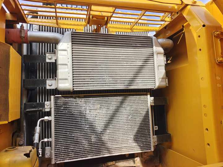 Máy xúc Used Koamtsu Pc200 Excavator for Sale  Original Japan Brand Koamstu Pc200-7 200-8 Pc220-8 Excavator for Sale [ Copy ]: hình 6