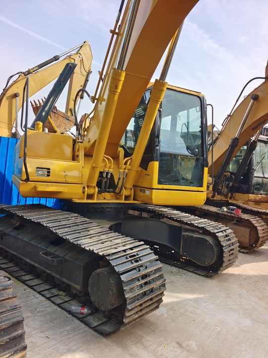 Used Koamtsu Pc200 Excavator for Sale Original Japan Brand Koamstu Pc200-7 200-8 Pc220-8 Excavator for Sale - Máy xúc: hình 4 Used Koamtsu Pc200 Excavator for Sale Original Japan Brand Koamstu Pc200-7 200-8 Pc220-8 Excavator for Sale - Máy xúc: hình 4
