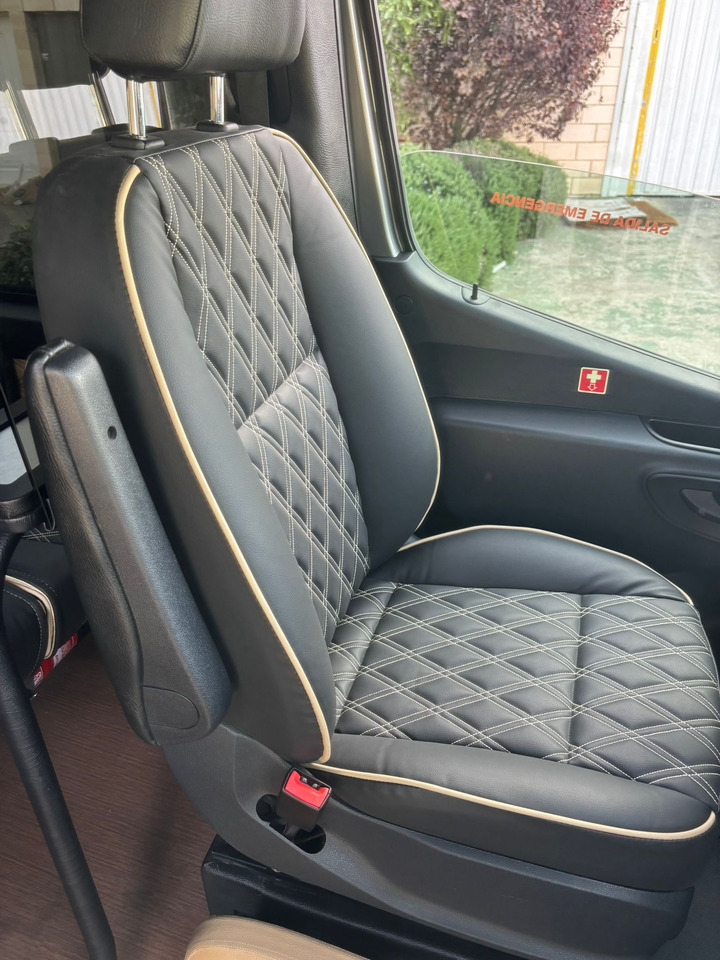 MERCEDES-BENZ SPRINTER 519 - Xe bus mini, Xe van chở khách: hình 5 MERCEDES-BENZ SPRINTER 519 - Xe bus mini, Xe van chở khách: hình 5