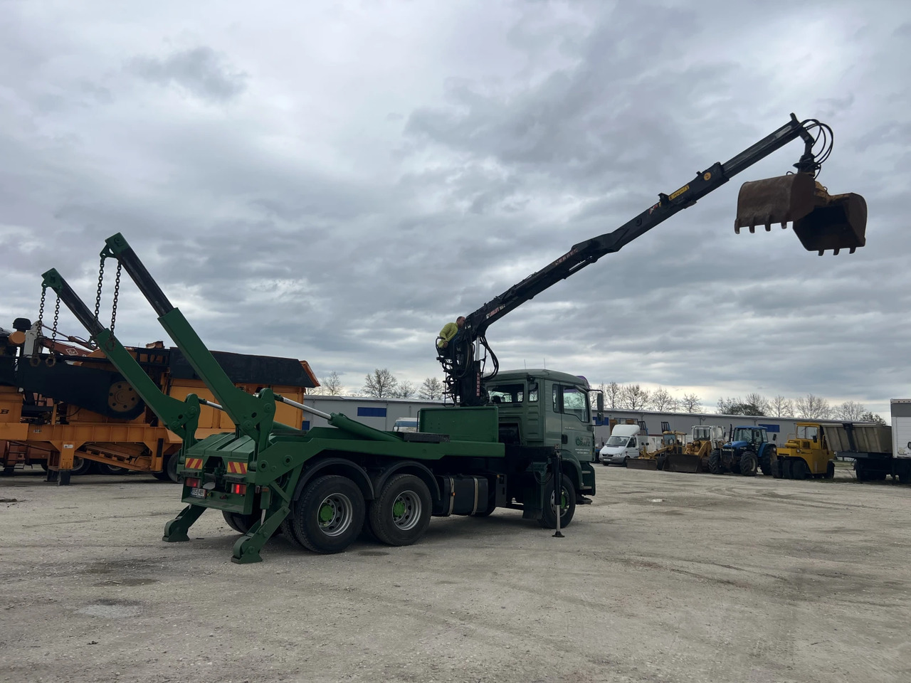 Man Tga 6х4, Кран-Z, Мултилифт - Xe tải chở thùng nhỏ, Xe cẩu tự hành: hình 3 Man Tga 6х4, Кран-Z, Мултилифт - Xe tải chở thùng nhỏ, Xe cẩu tự hành: hình 3