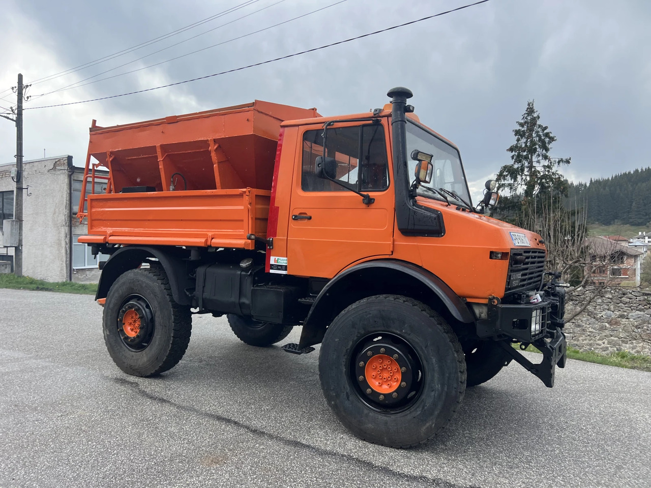 Mercedes-Benz UNIMOG U1500, 4х4, Самосвал - Xe dọn tuyết: hình 4 Mercedes-Benz UNIMOG U1500, 4х4, Самосвал - Xe dọn tuyết: hình 4
