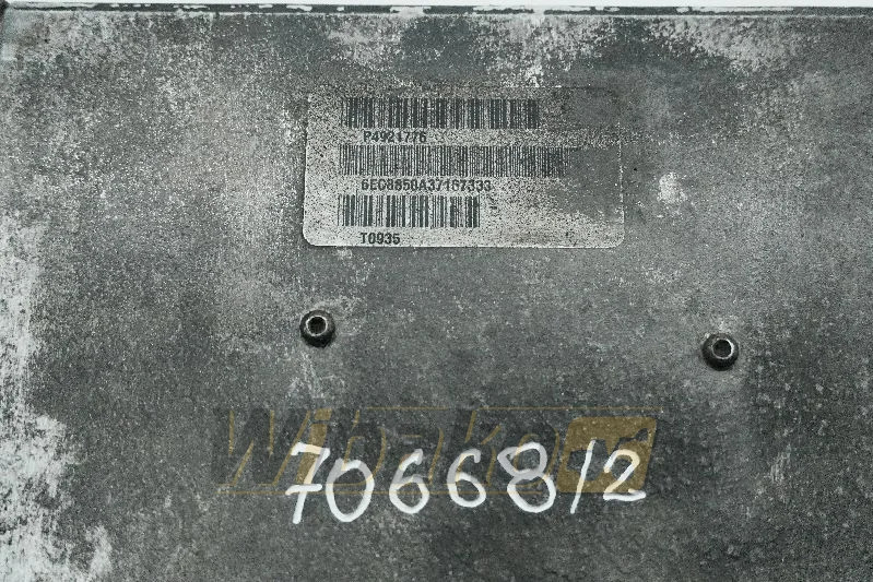 Cummins 4921776 - ECU cho Máy móc xây dựng: hình 2 Cummins 4921776 - ECU cho Máy móc xây dựng: hình 2