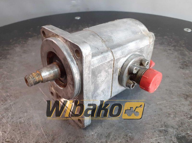 Hydraulic motor Haldex WM9A1-19-6-7-T-07-N-001M 03995568 - Động cơ thủy lực cho Máy móc xây dựng: hình 1 Hydraulic motor Haldex WM9A1-19-6-7-T-07-N-001M 03995568 - Động cơ thủy lực cho Máy móc xây dựng: hình 1