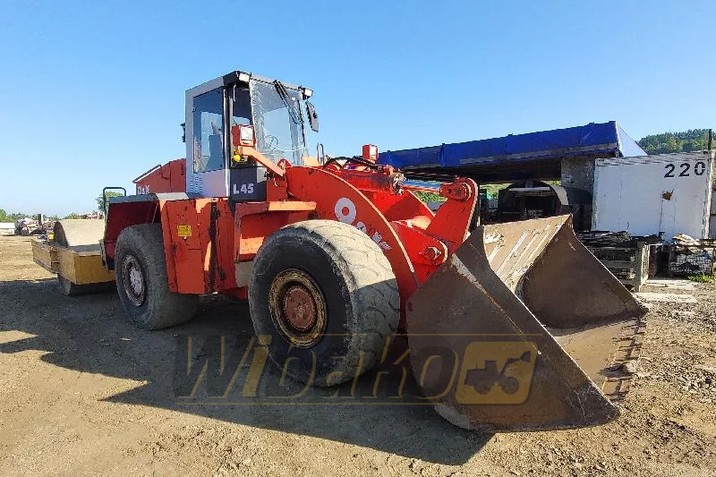 O&K L45 - Máy xúc lật bánh lốp: hình 4 O&K L45 - Máy xúc lật bánh lốp: hình 4