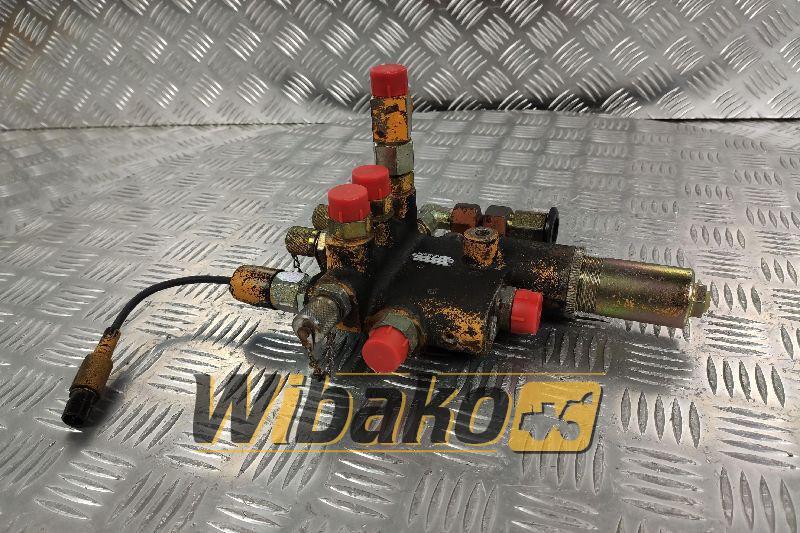 Valves set Wabco 4773970170 2993 - Van thủy lực cho Máy móc xây dựng: hình 1 Valves set Wabco 4773970170 2993 - Van thủy lực cho Máy móc xây dựng: hình 1