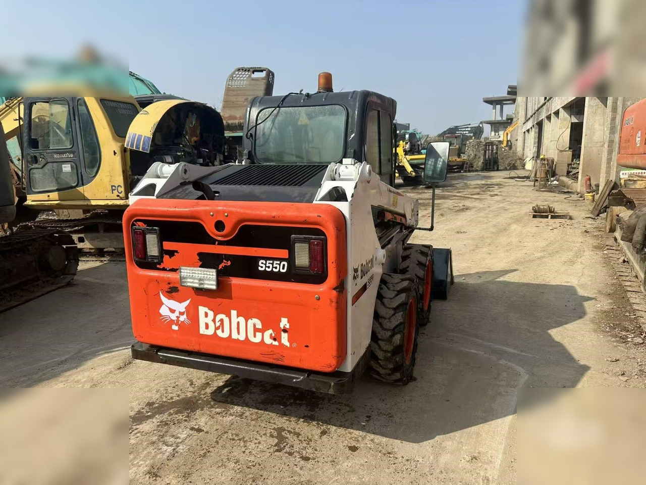 Cho thuê BOBCAT S550 BOBCAT S550: hình 9