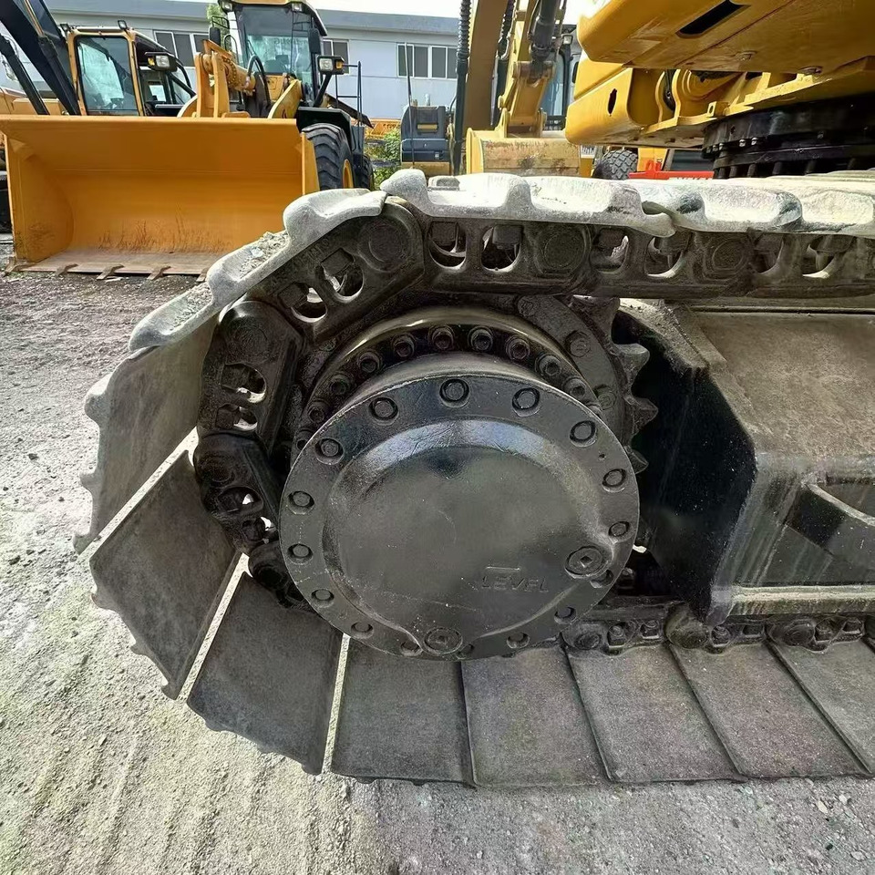 CATERPILLAR 320GC - Máy xúc bánh xích: hình 2 CATERPILLAR 320GC - Máy xúc bánh xích: hình 2