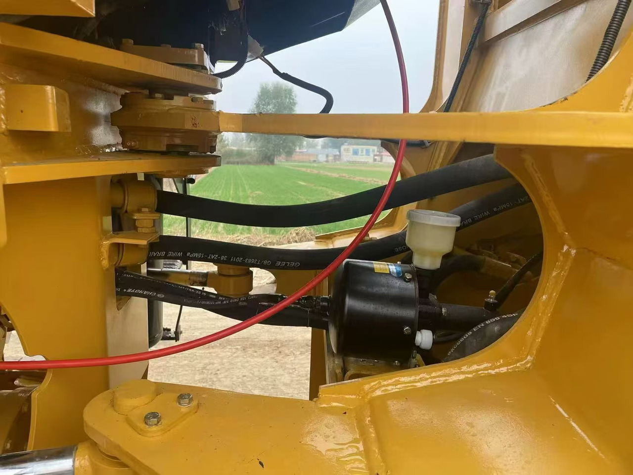 CATERPILLAR 950H - Máy xúc lật bánh lốp: hình 5 CATERPILLAR 950H - Máy xúc lật bánh lốp: hình 5