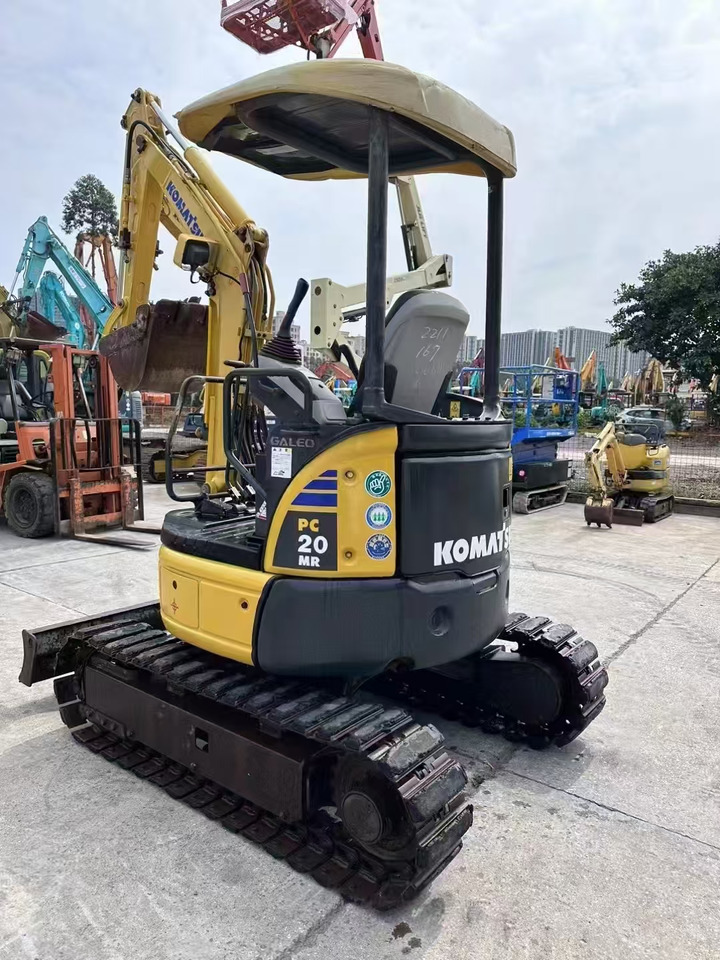 KOMATSU 2-ton - Máy xúc mini: hình 5 KOMATSU 2-ton - Máy xúc mini: hình 5