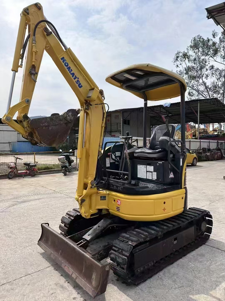 KOMATSU 2-ton - Máy xúc mini: hình 5 KOMATSU 2-ton - Máy xúc mini: hình 5