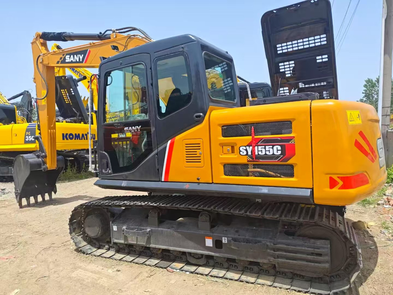 SANY 155c - Máy xúc bánh xích: hình 1 SANY 155c - Máy xúc bánh xích: hình 1