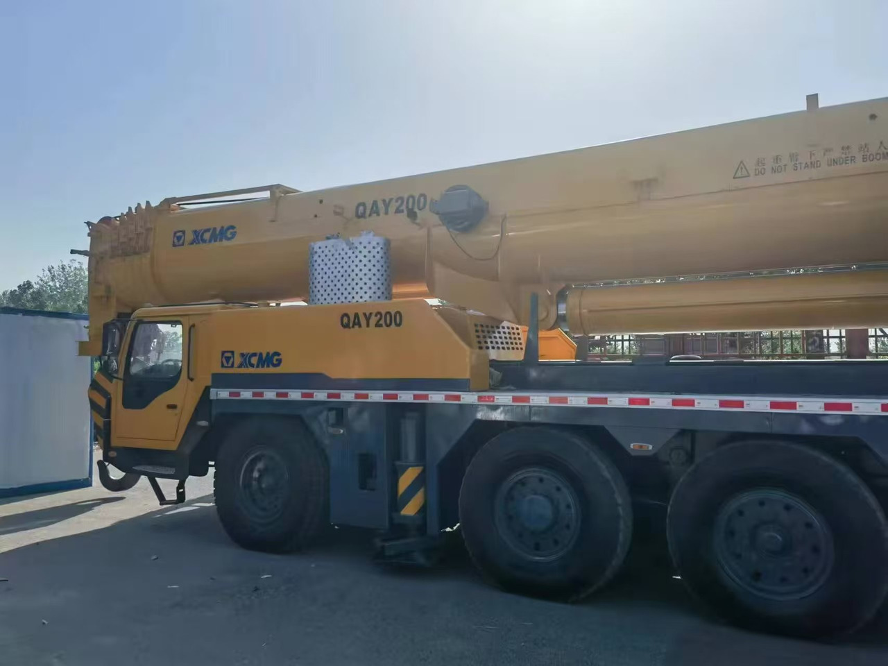 XCMG 200-TON - Cẩu bánh lốp: hình 3 XCMG 200-TON - Cẩu bánh lốp: hình 3