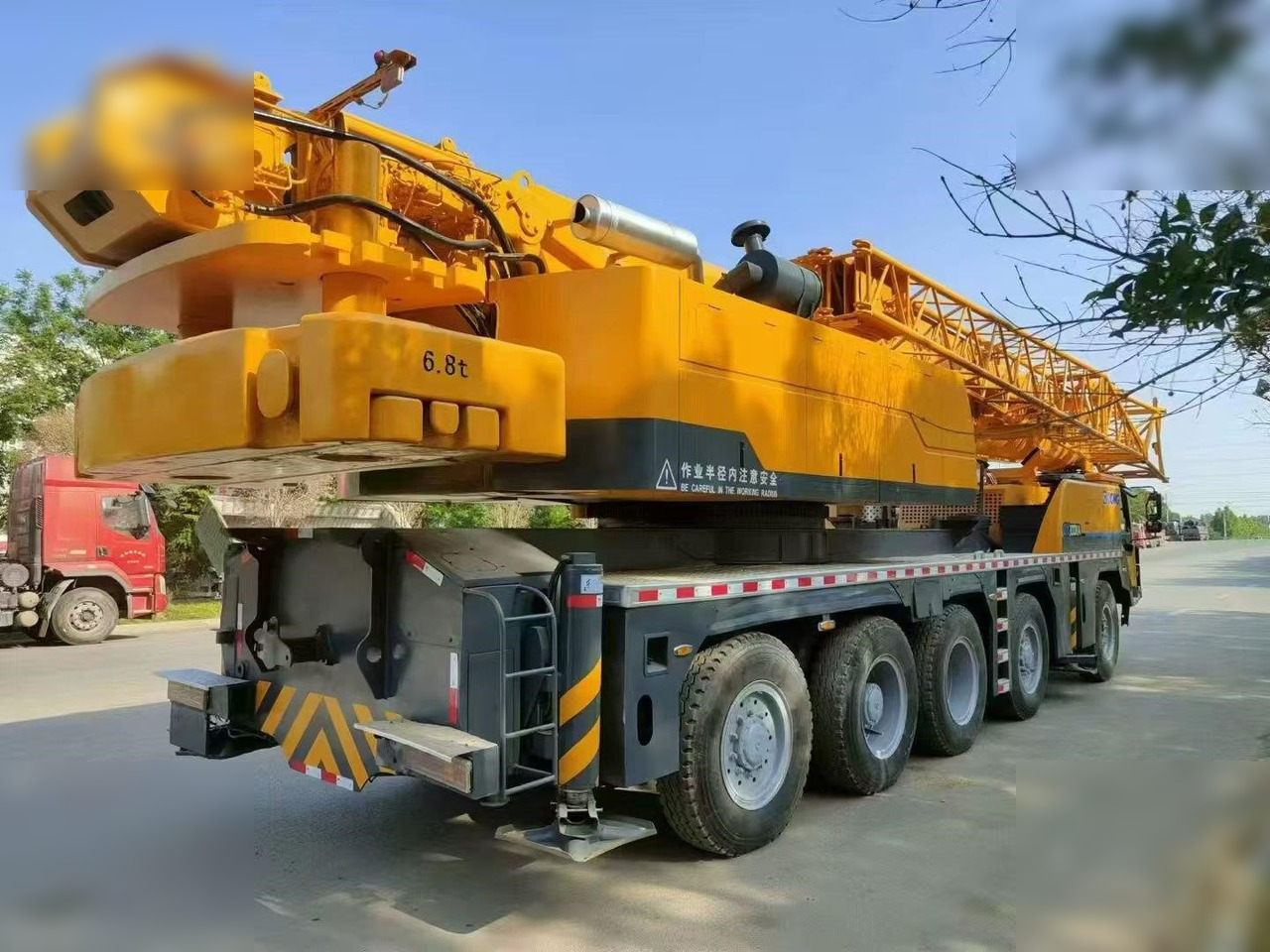 XCMG QY100KA - Cần cẩu mọi địa hình: hình 2 XCMG QY100KA - Cần cẩu mọi địa hình: hình 2