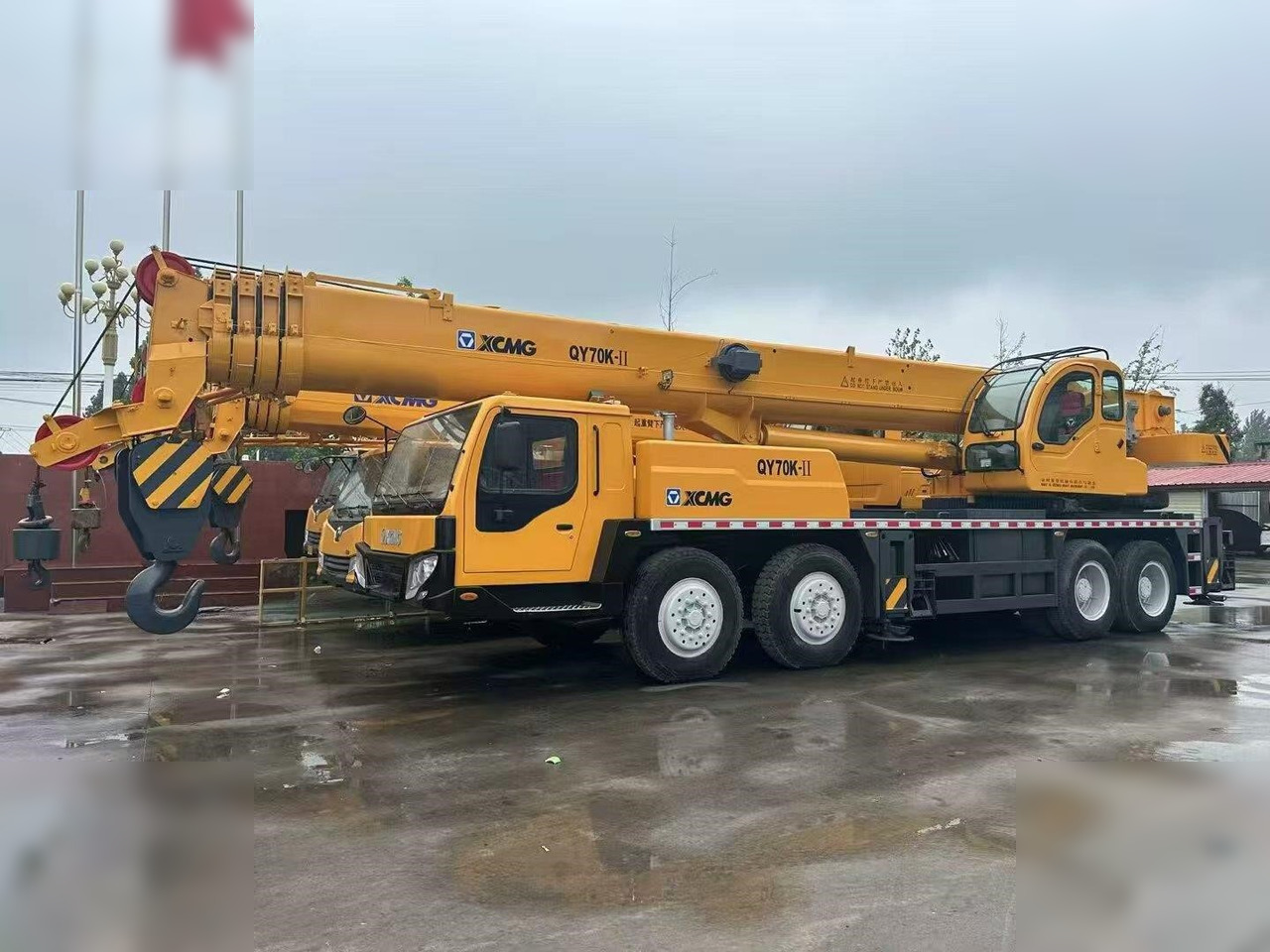 XCMG XCT70S - Cần cẩu mọi địa hình: hình 1 XCMG XCT70S - Cần cẩu mọi địa hình: hình 1