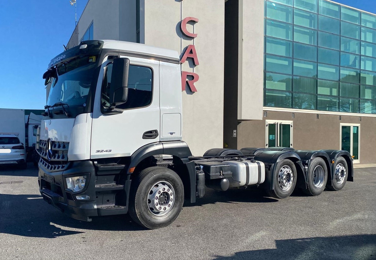 MERCEDES-BENZ AROCS 32.43 - Xe tải khung gầm: hình 5 MERCEDES-BENZ AROCS 32.43 - Xe tải khung gầm: hình 5