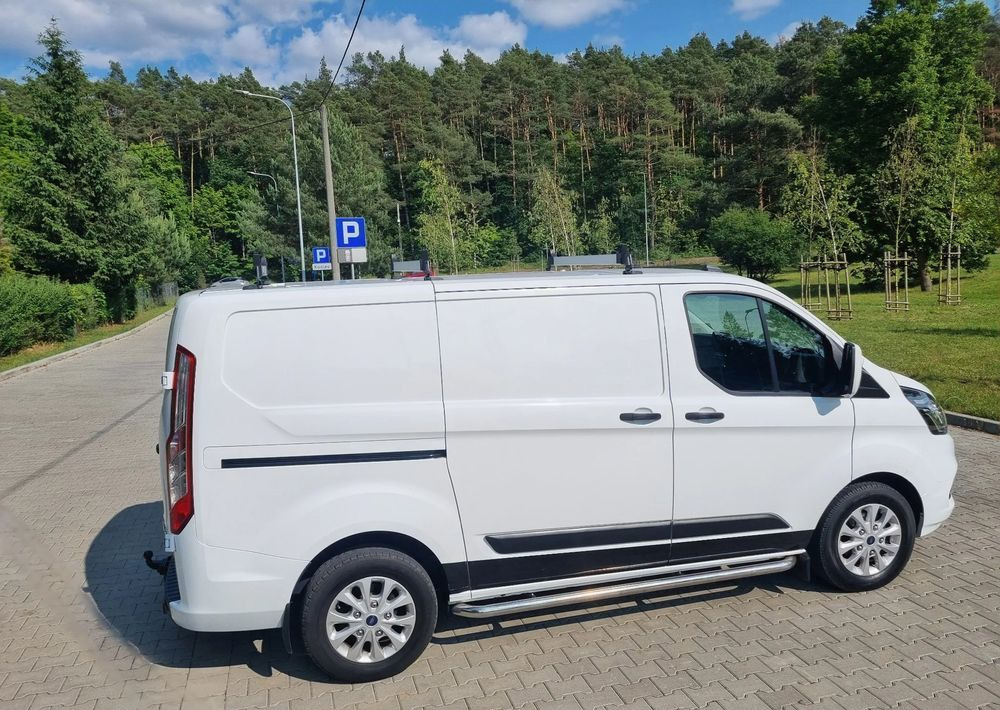 Ford Transit Custom - Xe van nhỏ gọn: hình 3 Ford Transit Custom - Xe van nhỏ gọn: hình 3