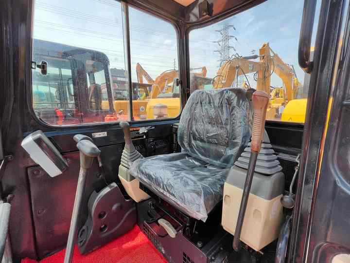 90% New Mini Excavator Doosan DH55, 5-Ton Mini Used Doosan Excavator with Low Price and Good Quality - Máy xúc mini: hình 2 90% New Mini Excavator Doosan DH55, 5-Ton Mini Used Doosan Excavator with Low Price and Good Quality - Máy xúc mini: hình 2