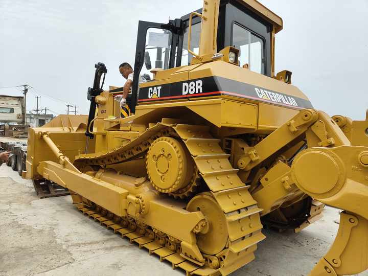 CAT D8R 90% New Bulldozer, Powerful, Low Price, and Very Good Quality - Máy ủi: hình 5 CAT D8R 90% New Bulldozer, Powerful, Low Price, and Very Good Quality - Máy ủi: hình 5