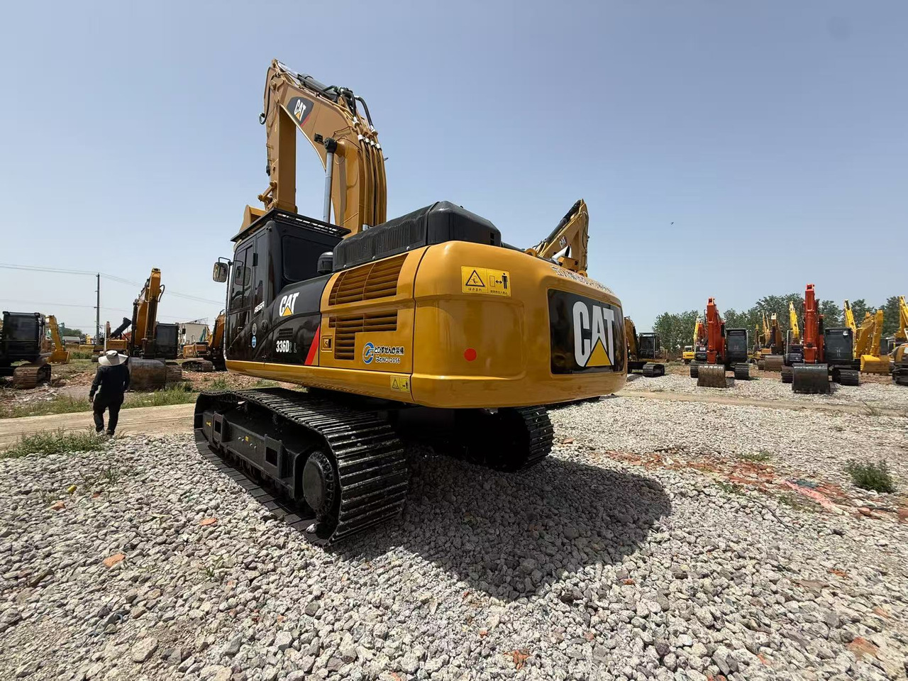 CATERPILLAR Used caterpillar brand 336d excavator on sale excellent condition high quality cat320 .330 336 excavator in stoc - Máy xúc bánh xích: hình 1 CATERPILLAR Used caterpillar brand 336d excavator on sale excellent condition high quality cat320 .330 336 excavator in stoc - Máy xúc bánh xích: hình 1