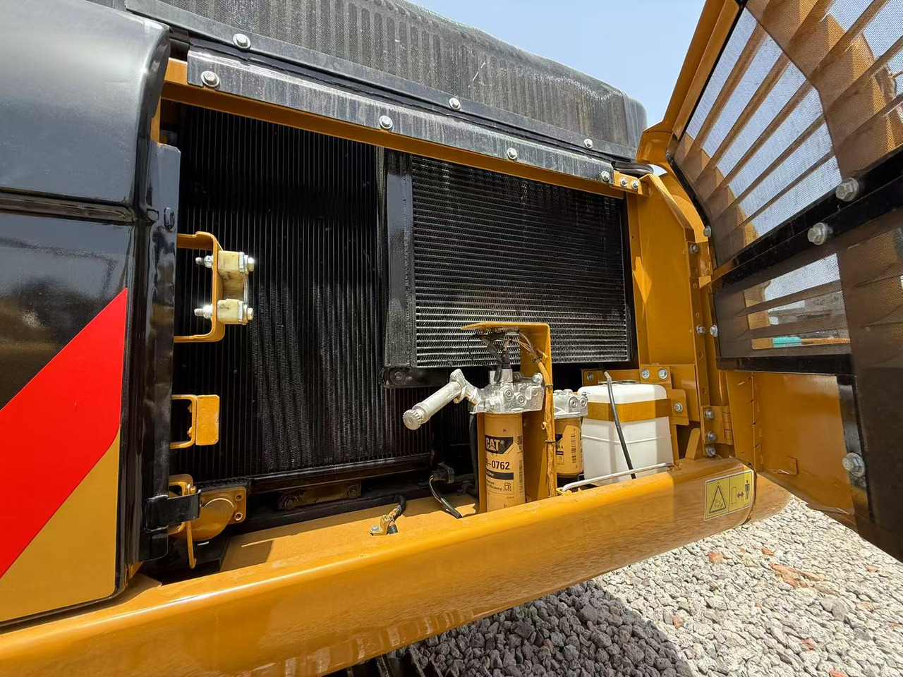 CATERPILLAR Used caterpillar brand 336d excavator on sale excellent condition high quality cat320 .330 336 excavator in stoc - Máy xúc bánh xích: hình 4 CATERPILLAR Used caterpillar brand 336d excavator on sale excellent condition high quality cat320 .330 336 excavator in stoc - Máy xúc bánh xích: hình 4