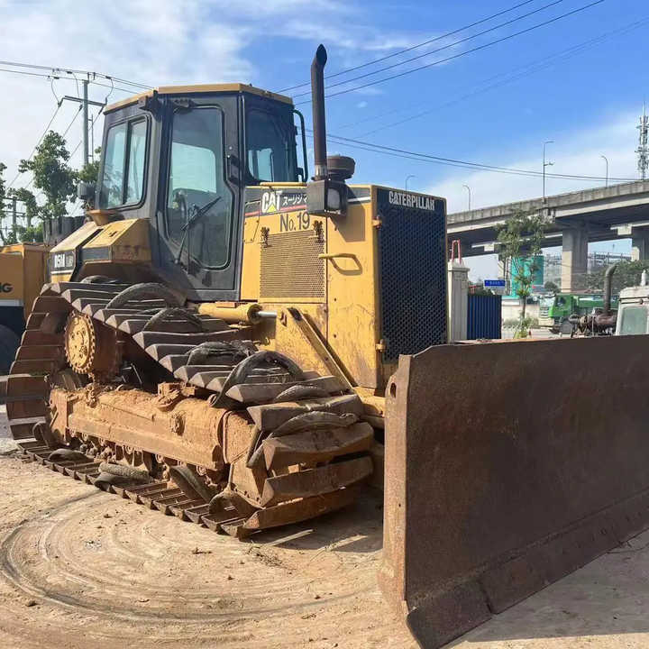 Good Condition D5M Mini Bulldozer New Crawler Bulldozer with Parts Price Bulldozers - Máy ủi: hình 4 Good Condition D5M Mini Bulldozer New Crawler Bulldozer with Parts Price Bulldozers - Máy ủi: hình 4
