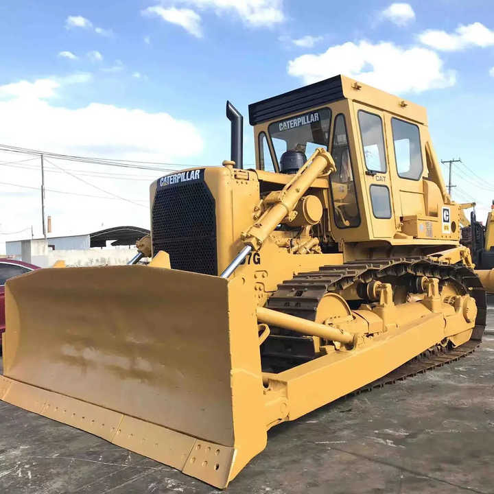 Good Condition D7G Mini Bulldozer New Crawler Bulldozer with Parts Price Bulldozers - Máy ủi: hình 1 Good Condition D7G Mini Bulldozer New Crawler Bulldozer with Parts Price Bulldozers - Máy ủi: hình 1