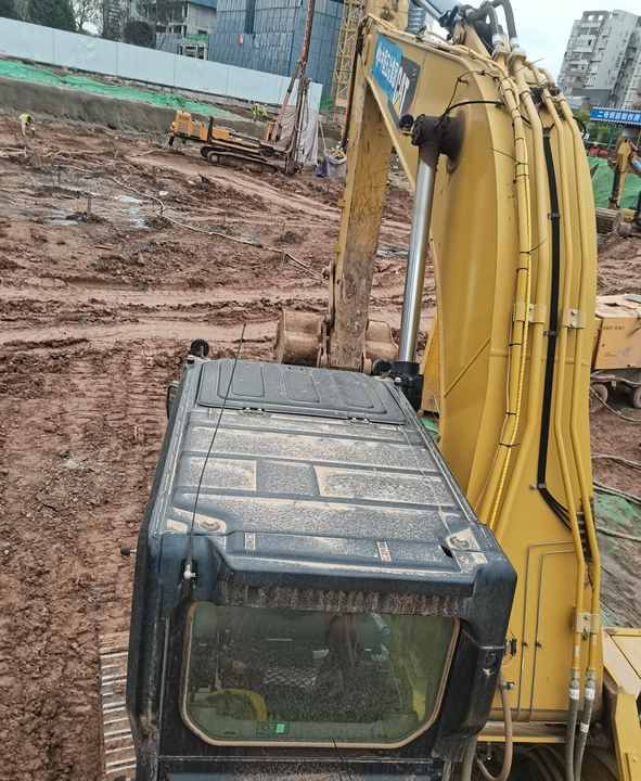 Good Condition Used CAT Excavator Japan 330GC Original Used Excavator Cat 330GC in Stock - Máy xúc bánh xích: hình 5 Good Condition Used CAT Excavator Japan 330GC Original Used Excavator Cat 330GC in Stock - Máy xúc bánh xích: hình 5