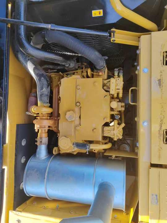 Good Condition Used Excavator Machine Caterpillar 315D Crawler CAT 15ton Used Excavator for Sale CAT 315 Excavators - Máy xúc bánh xích: hình 4 Good Condition Used Excavator Machine Caterpillar 315D Crawler CAT 15ton Used Excavator for Sale CAT 315 Excavators - Máy xúc bánh xích: hình 4
