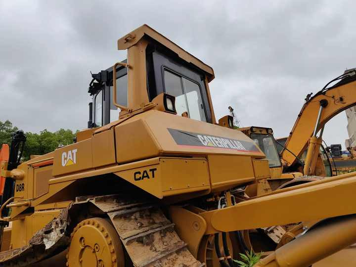 Good Quality Used Bulldozer Construction Used CAT D8R Bulldozers Crawler Caterpillar Machinery CAT D8R Used Bulldozers - Máy ủi: hình 2 Good Quality Used Bulldozer Construction Used CAT D8R Bulldozers Crawler Caterpillar Machinery CAT D8R Used Bulldozers - Máy ủi: hình 2