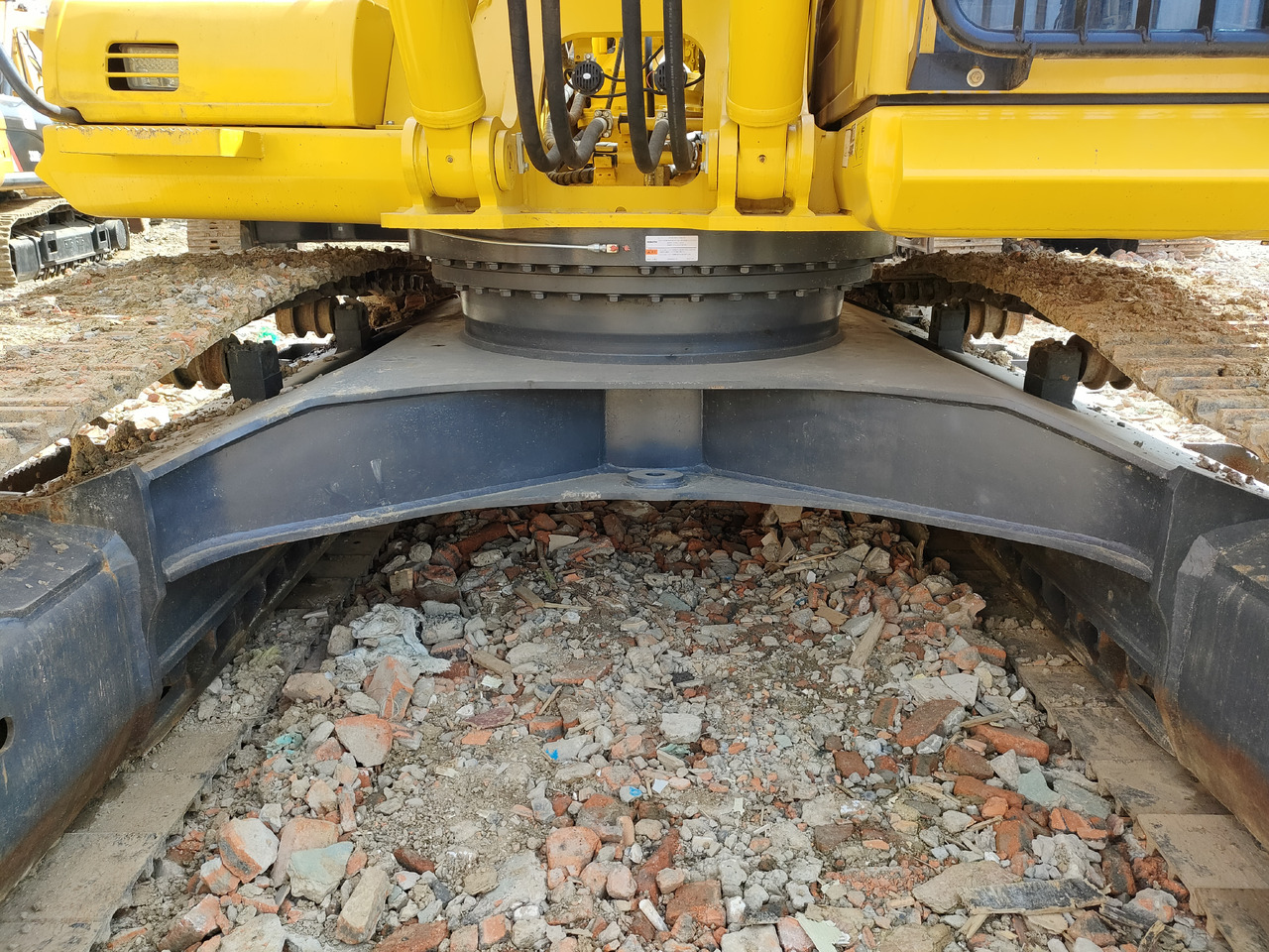 KOMATSU Good Condition Used Komatsu360 Komastu Pc360 Excavator Machine for Cheap Price Hot Sale in China - Máy xúc bánh xích: hình 5 KOMATSU Good Condition Used Komatsu360 Komastu Pc360 Excavator Machine for Cheap Price Hot Sale in China - Máy xúc bánh xích: hình 5